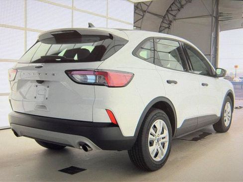 Certified 2022 Ford Escape S FWD image 5