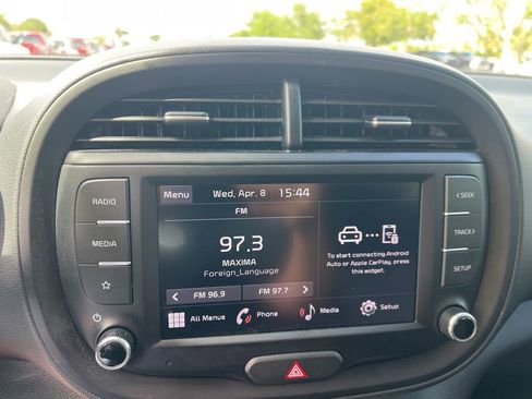 Used 2025 Kia Soul LX image 49