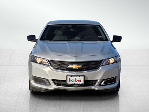Used 2018 Chevrolet Impala LS image 2