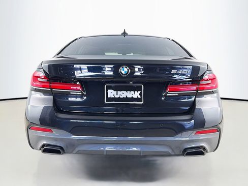 Certified 2022 BMW 540i w/ M Sport Package RWD image 6