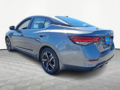 Used 2025 Nissan Sentra SV w/ Trunk Package image 5