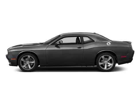 Used 2016 Dodge Challenger SXT w/ Sound Group RWD image 3