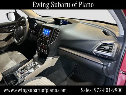 Used 2024 Subaru Forester Premium AWD/4WD image 30