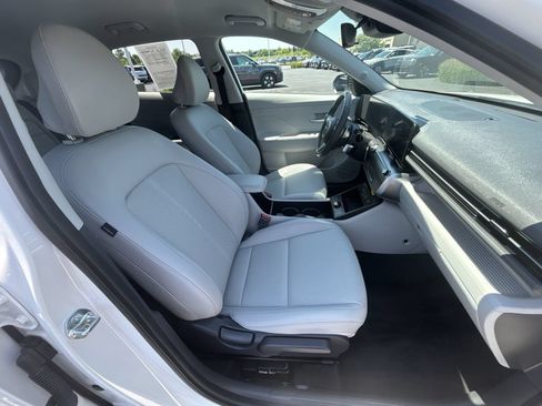 Used 2026 Hyundai Kona SEL Premium AWD/4WD image 26