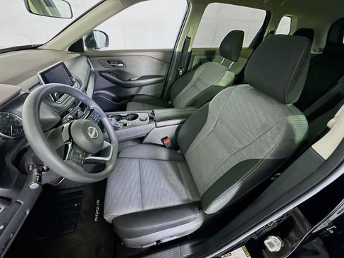 Used 2023 Nissan Rogue SV AWD/4WD image 13