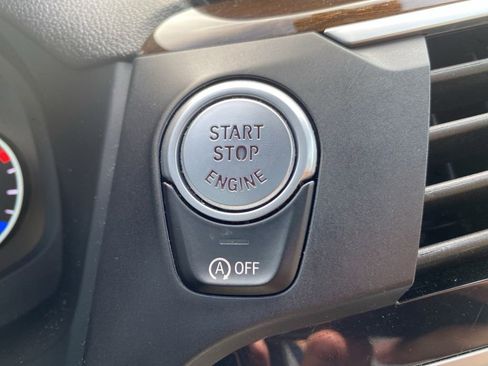 Used 2021 BMW X3 xDrive30i w/ Convenience Package image 32