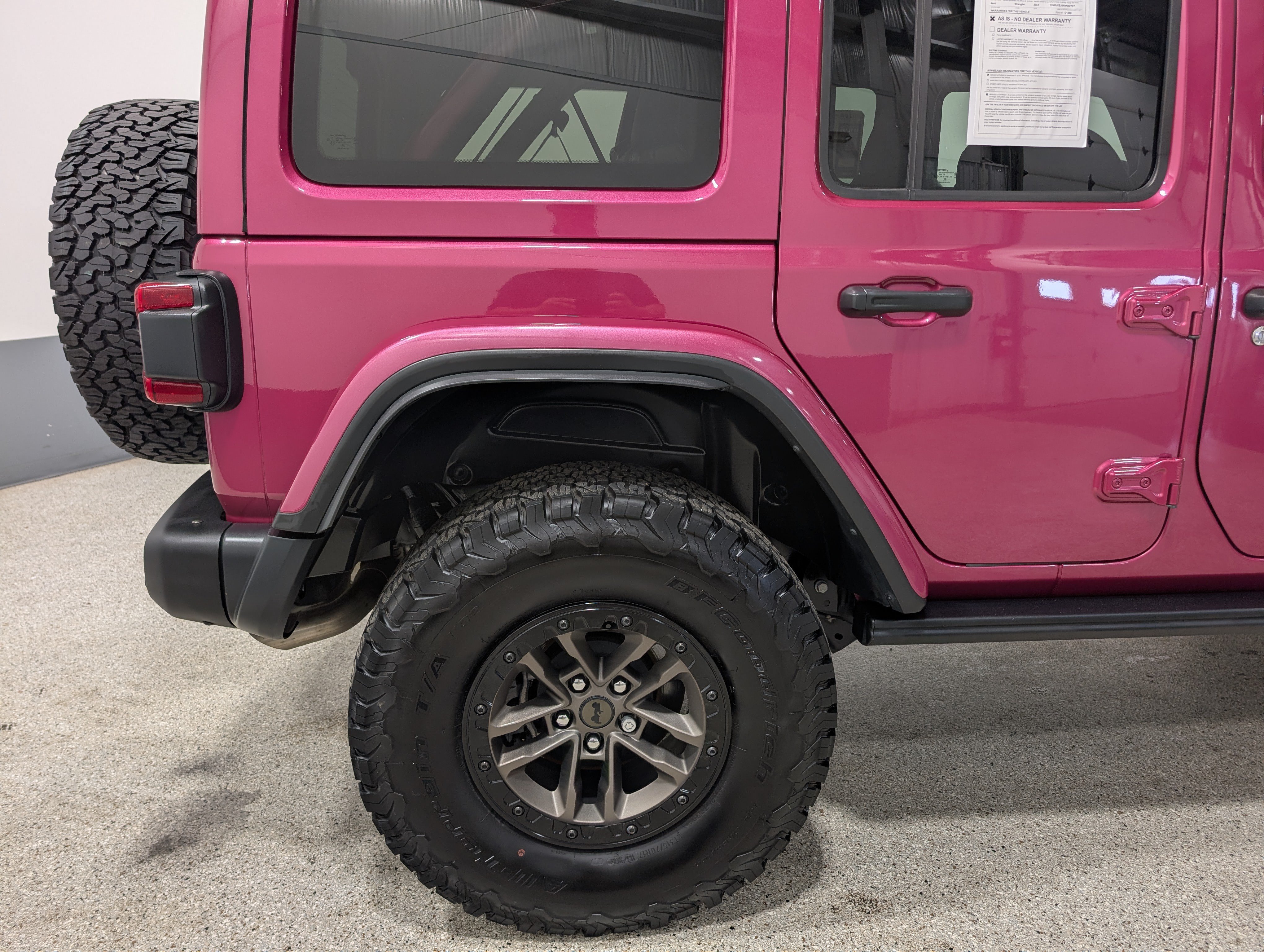 Used 2024 Jeep Wrangler Unlimited Rubicon 392 AWD/4WD image 10