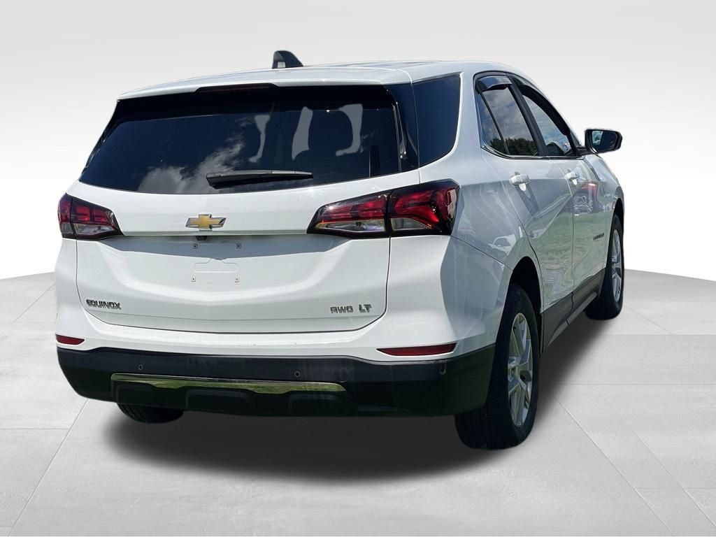 Used 2023 Chevrolet Equinox LT AWD/4WD image 4