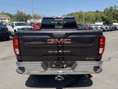 New 2025 GMC Sierra 2500 SLE w/ SLE Value Package;