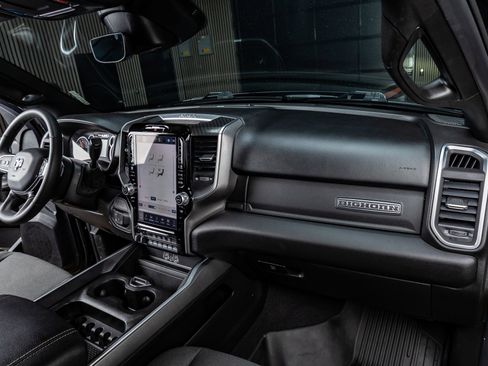 Used 2025 RAM 3500 Big Horn image 17