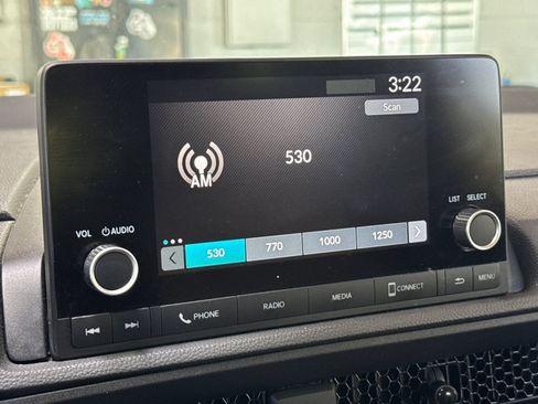 Used 2024 Honda CR-V EX image 21