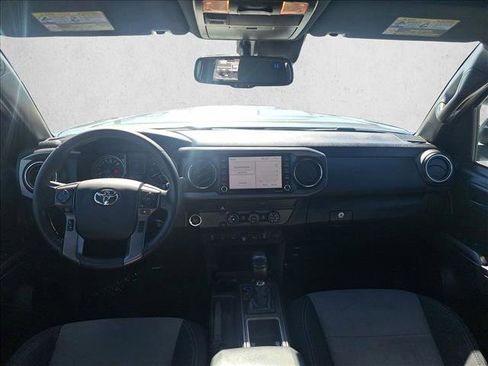 Certified 2020 Toyota Tacoma TRD Sport w/ Technology Package image 15