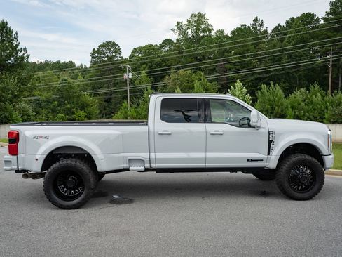 Used 2026 Ford F450 Lariat AWD/4WD image 26