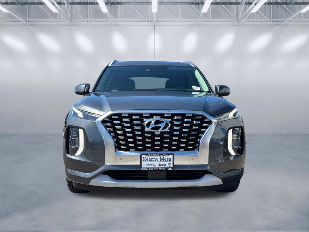 Used 2021 Hyundai Palisade Limited w/ Cargo Package AWD/4WD image 2