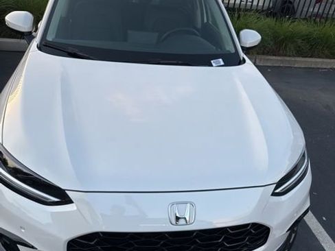 Certified 2026 Honda HR-V EX-L image 4