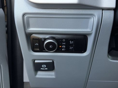 Used 2023 Ford F150 XLT RWD image 24