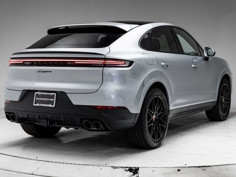 New 2026 Porsche Cayenne Coupe AWD/4WD image 35