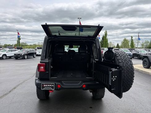 Used 2020 Jeep Wrangler Unlimited Rubicon AWD/4WD image 16