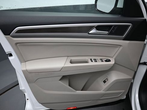 Used 2019 Volkswagen Atlas SEL image 11