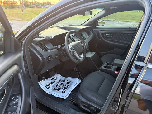 Used 2017 Ford Taurus Police Interceptor image 9