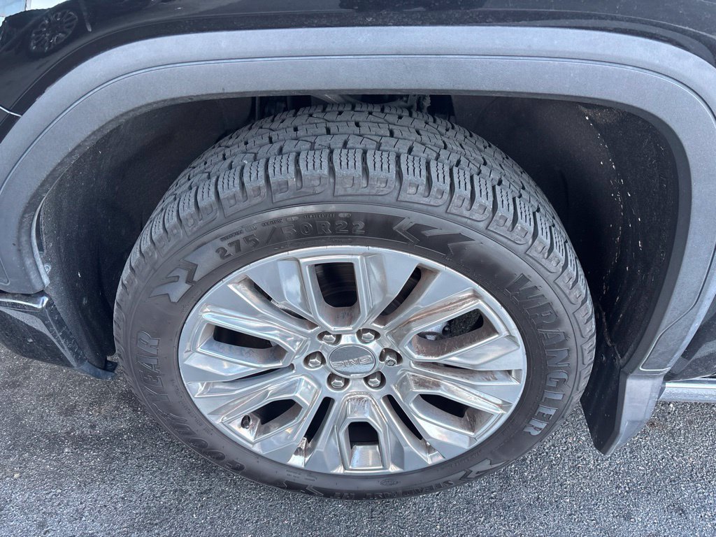Used 2020 GMC Sierra 1500 Denali w/ Denali Ultimate Package AWD/4WD image 3