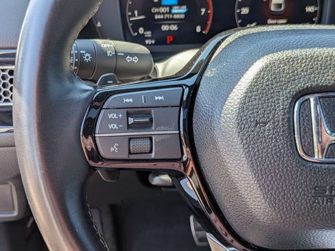 Used 2023 Honda Civic Sport Touring image 18
