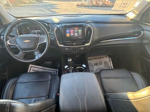 Used 2019 Chevrolet Traverse LT image 18