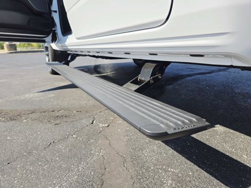 New 2026 RAM 1500 Laramie w/ Night Edition image 10