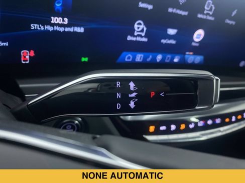 Certified 2024 Cadillac Lyriq Tech w/ Driver Assist Package AWD/4WD image 7