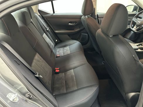 Certified 2024 Nissan Sentra SR image 19