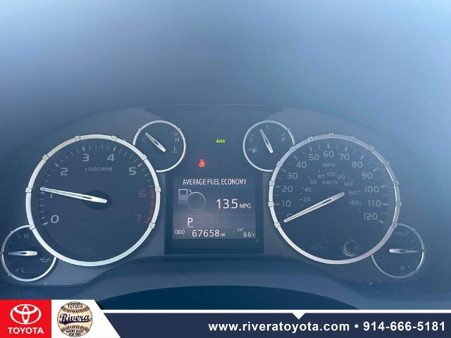 Used 2016 Toyota Tundra SR5 w/ SR5 Upgrade Package AWD/4WD image 24