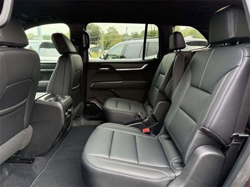 New 2026 GMC Acadia Elevation w/ Elevation Premium Package image 9