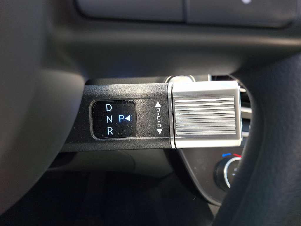 Used 2025 Hyundai Sonata SEL FWD image 16
