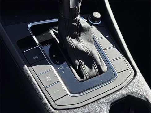 Certified 2021 Volkswagen Jetta S image 22