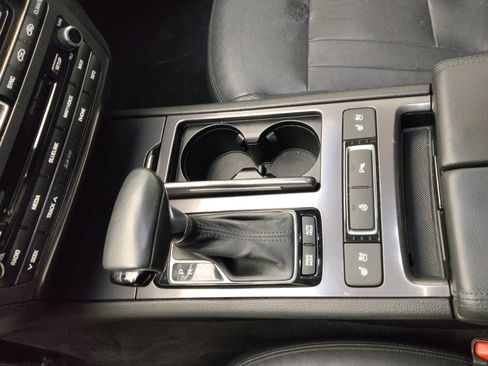 Used 2018 Genesis G80 3.8 w/ Option Group 02 image 26