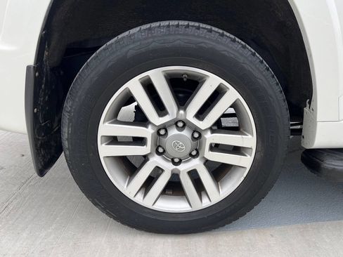 Used 2013 Toyota 4Runner Limited image 32