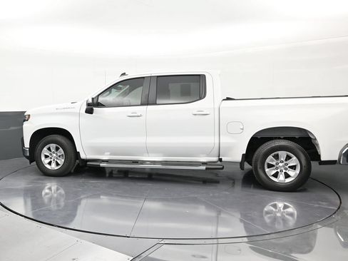 Used 2021 Chevrolet Silverado 1500 LT RWD image 2