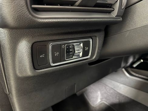 New 2026 Lincoln Corsair Premiere image 24