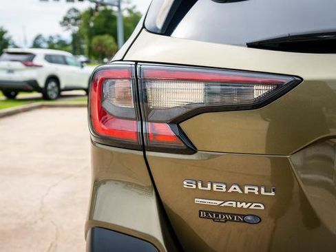 Used 2020 Subaru Outback Touring w/ Popular Package #2 AWD/4WD image 16