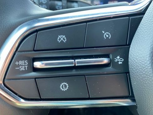 Used 2026 Chevrolet Equinox LT AWD/4WD image 20