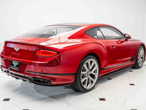 Used 2024 Bentley Continental GT Speed image 9