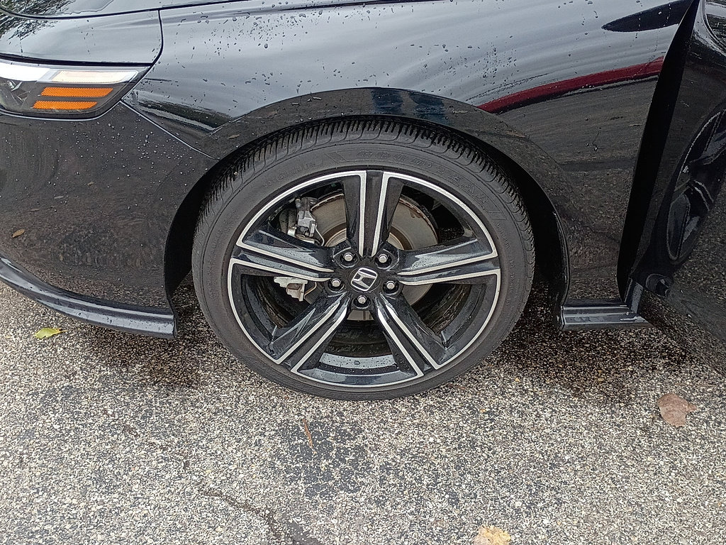 Certified 2024 Honda Accord Sport image 10