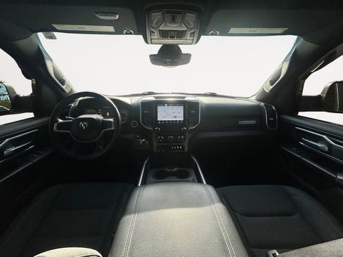 Used 2022 RAM 1500 Big Horn AWD/4WD image 14