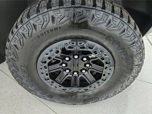 Used 2024 GMC Hummer EV 3X w/ Omega Edition image 56