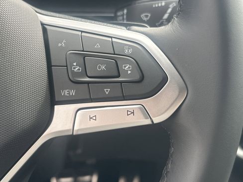 New 2026 Volkswagen Atlas Cross Sport SEL Premium R-Line image 21