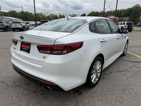 Used 2018 Kia Optima S FWD image 7