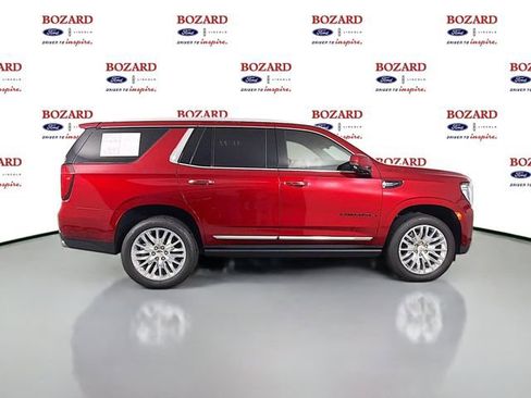 Used 2023 GMC Yukon Denali w/ Advanced Technology Package AWD/4WD image 9
