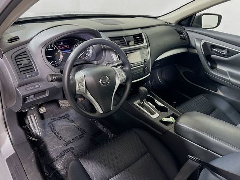 Used 2017 Nissan Altima 2.5 S w/ Interior Lighting Package image 10