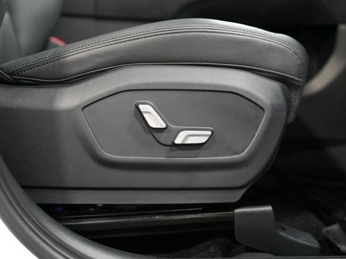 Used 2024 Hyundai Santa Fe Limited AWD/4WD image 43