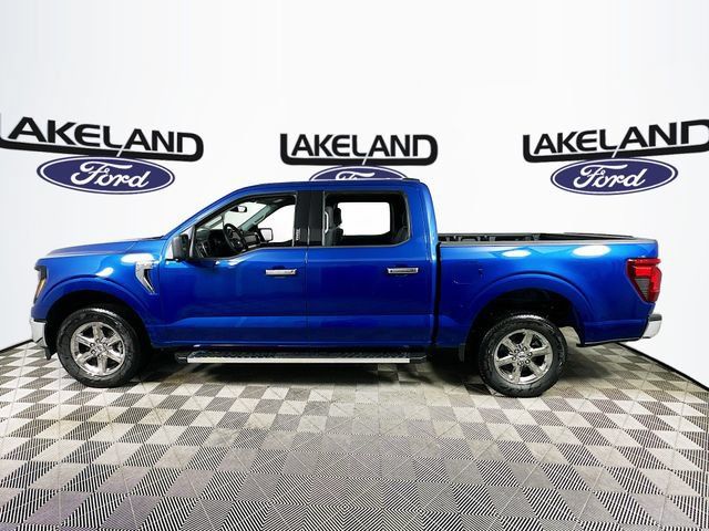 Used 2024 Ford F150 XLT w/ Mobile Office Package RWD image 6